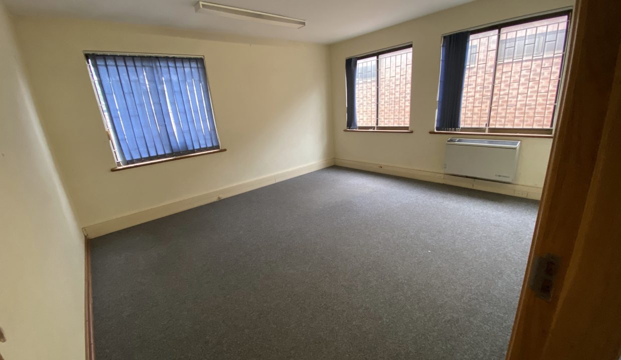 20200921_083912361_iOS